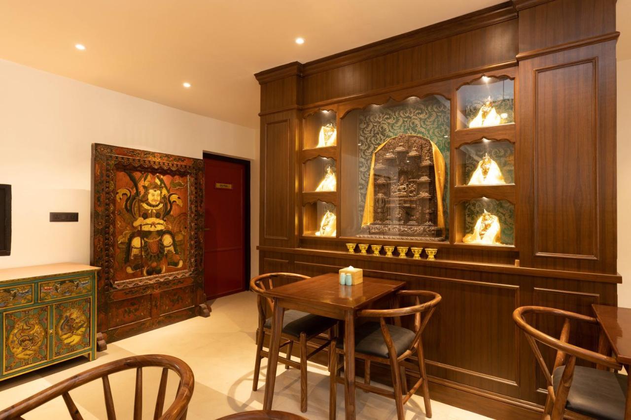 Swarga Heritage Hotel - A Traditional Stay カトマンズ エクステリア 写真