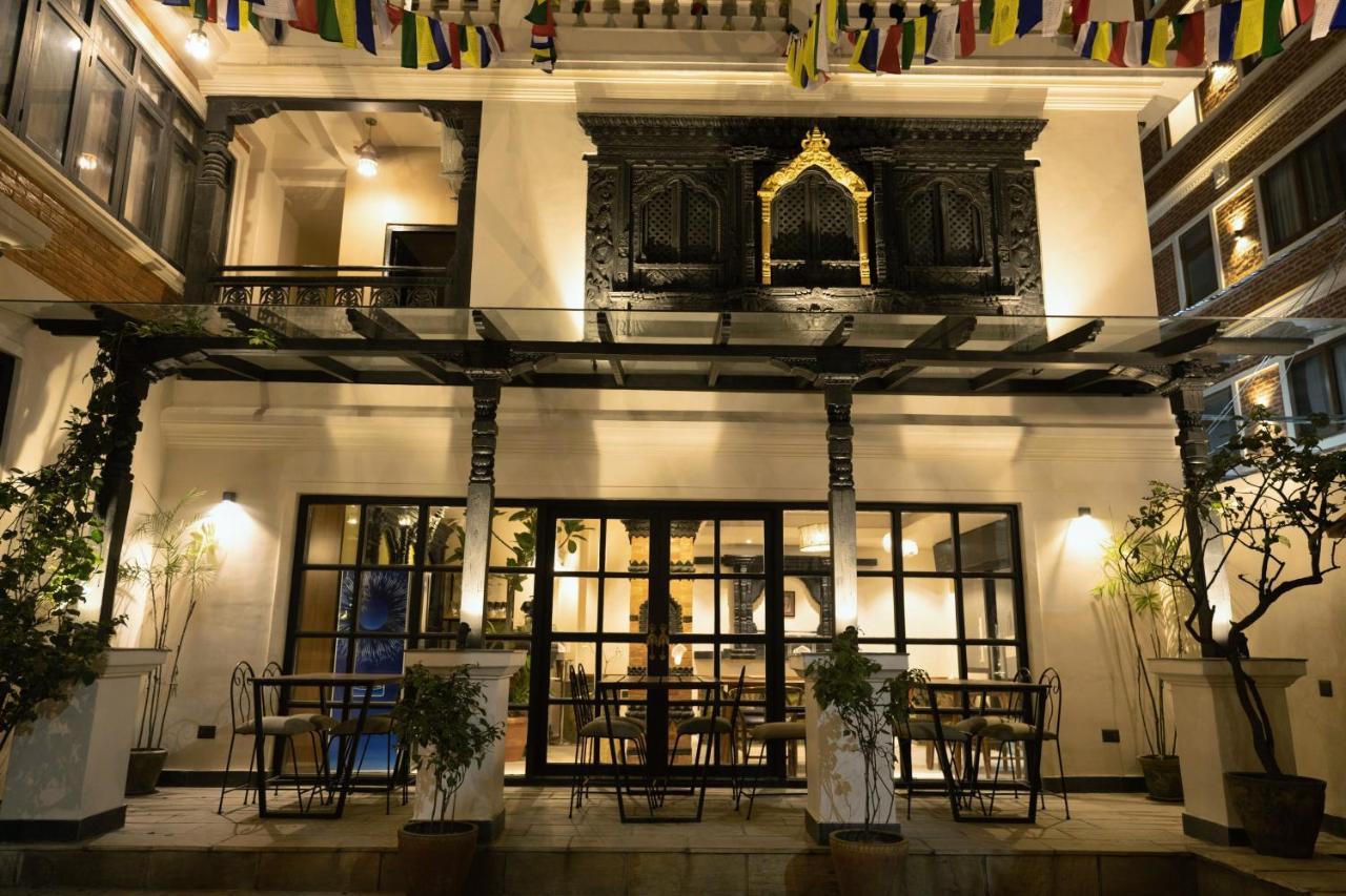 Swarga Heritage Hotel - A Traditional Stay カトマンズ エクステリア 写真