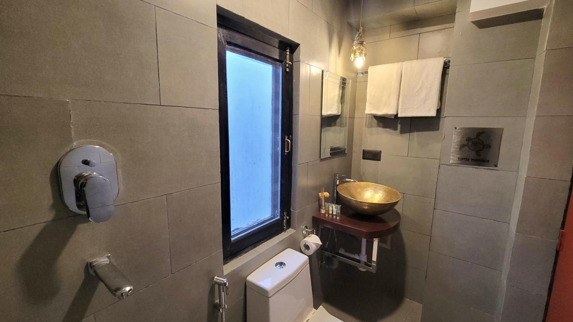 Swarga Heritage Hotel - A Traditional Stay カトマンズ 部屋 写真